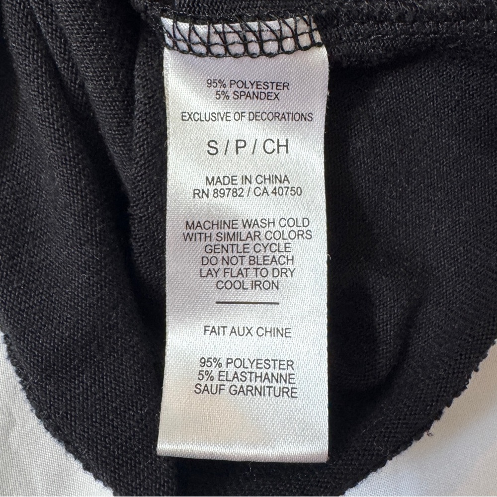 Natori Black Women's Long Sleeve Top - Picture 4 of 7